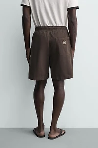 SHORT RELAXED FIT DÉLAVÉ