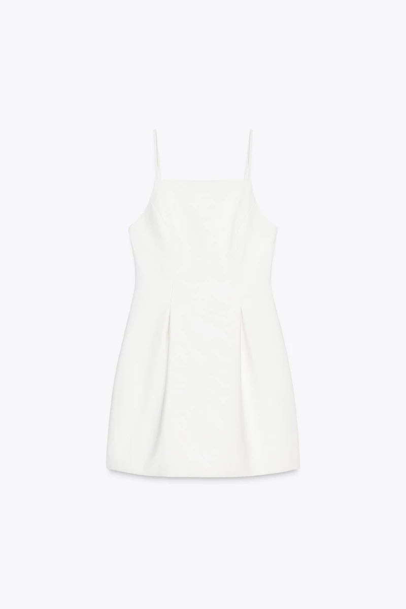 ROBE COURTE À BRETELLES