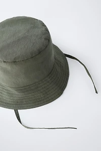 CHAPEAU BOB EN PEAU DE MOUTON ET VELOURS CÔTELÉ