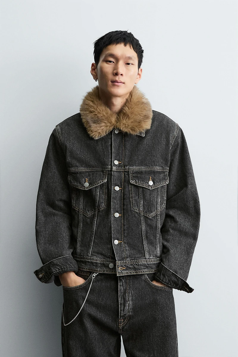 FAUX FUR COLLAR DENIM JACKET