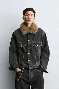 FAUX FUR COLLAR DENIM JACKET