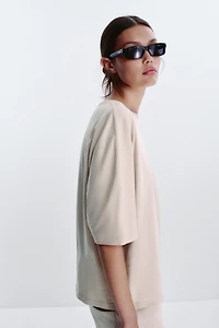 OVERSIZED TEXTURED T-SHIRT