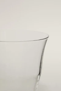 SMALL GLASS TUMBLER