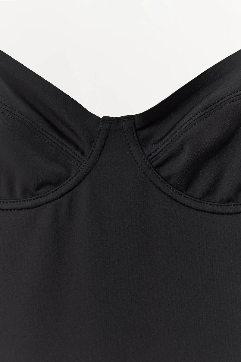 ROBE COURTE À ARCEAUX AVEC POLYAMIDE
