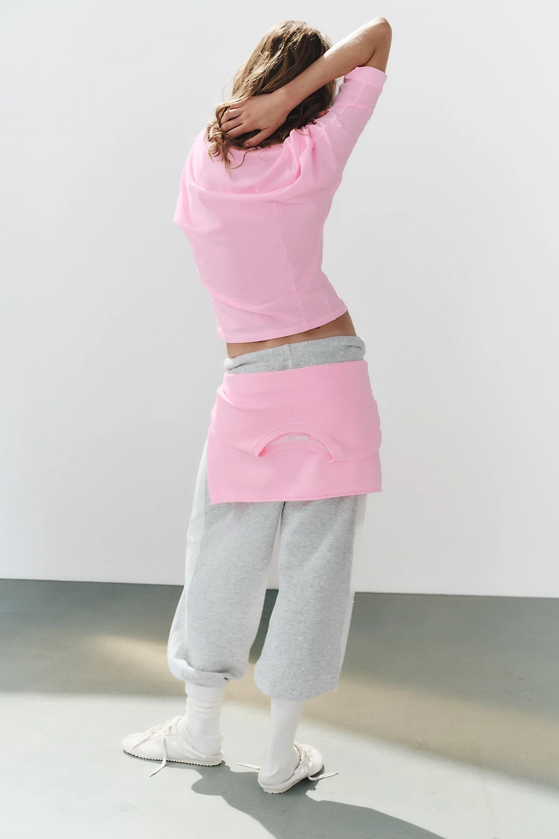 NEON BUTTON T-SHIRT