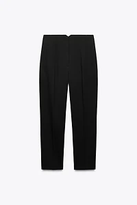 PANTS WITH A HIGH WAIST
