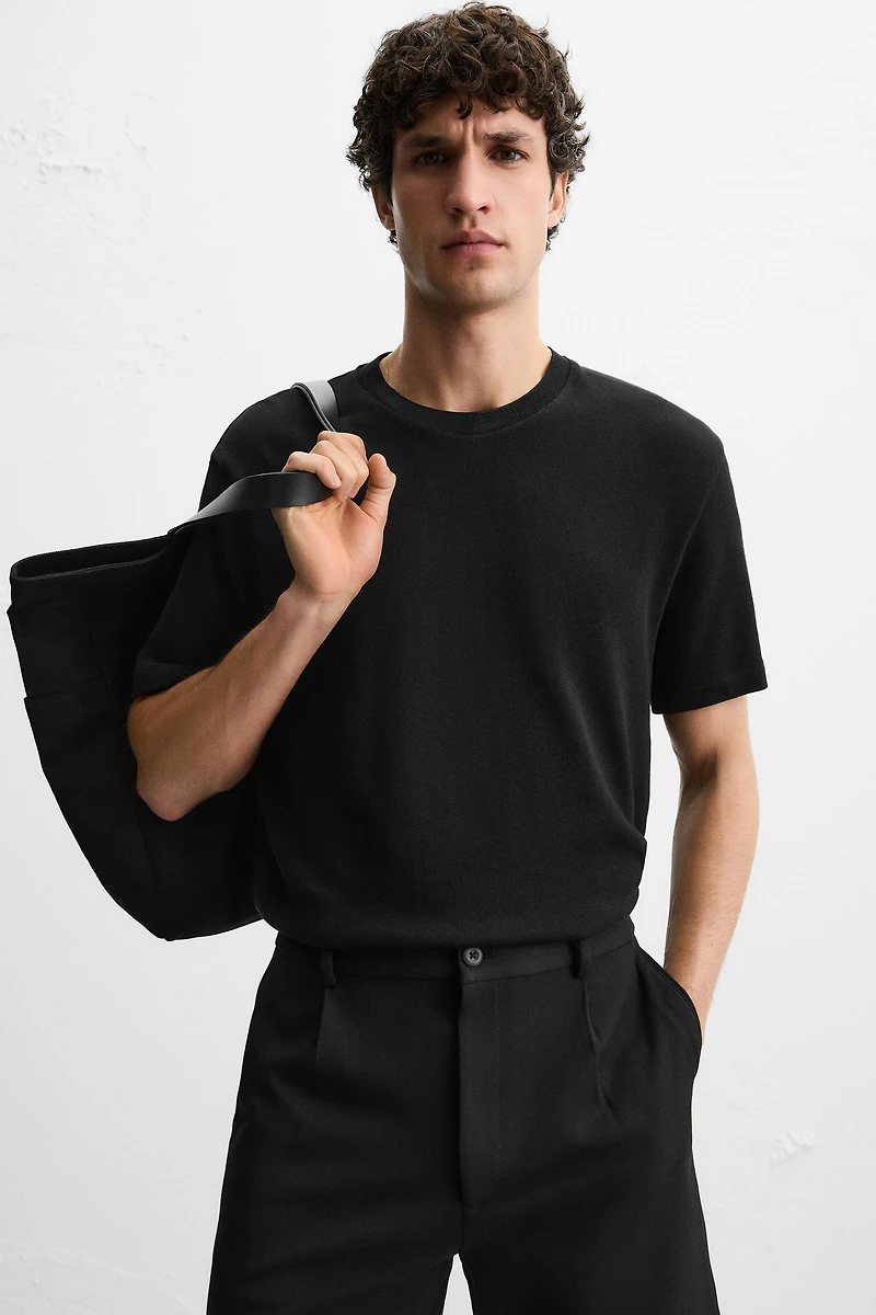 BASIC KNIT T-SHIRT