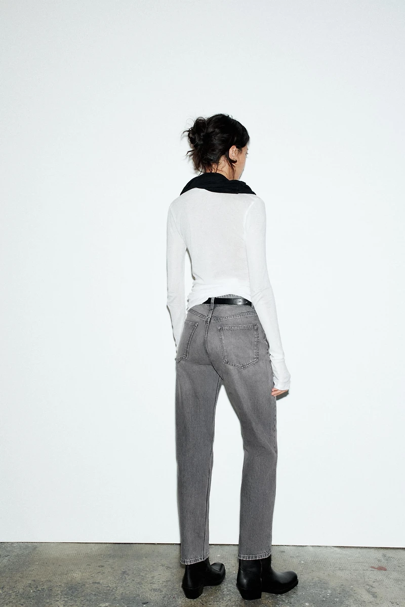 TRF MOM FIT HIGH WAIST JEANS