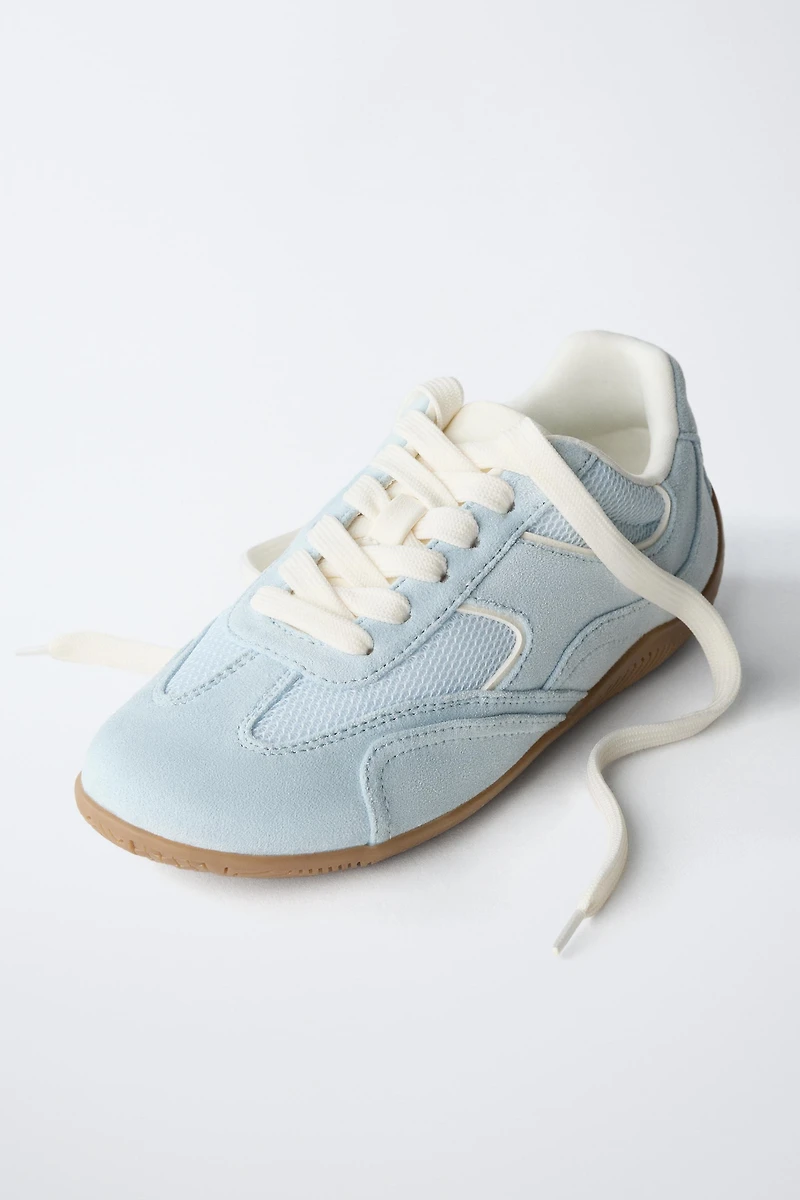 PASTEL SNEAKERS