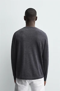 100% WOOL SWEATER