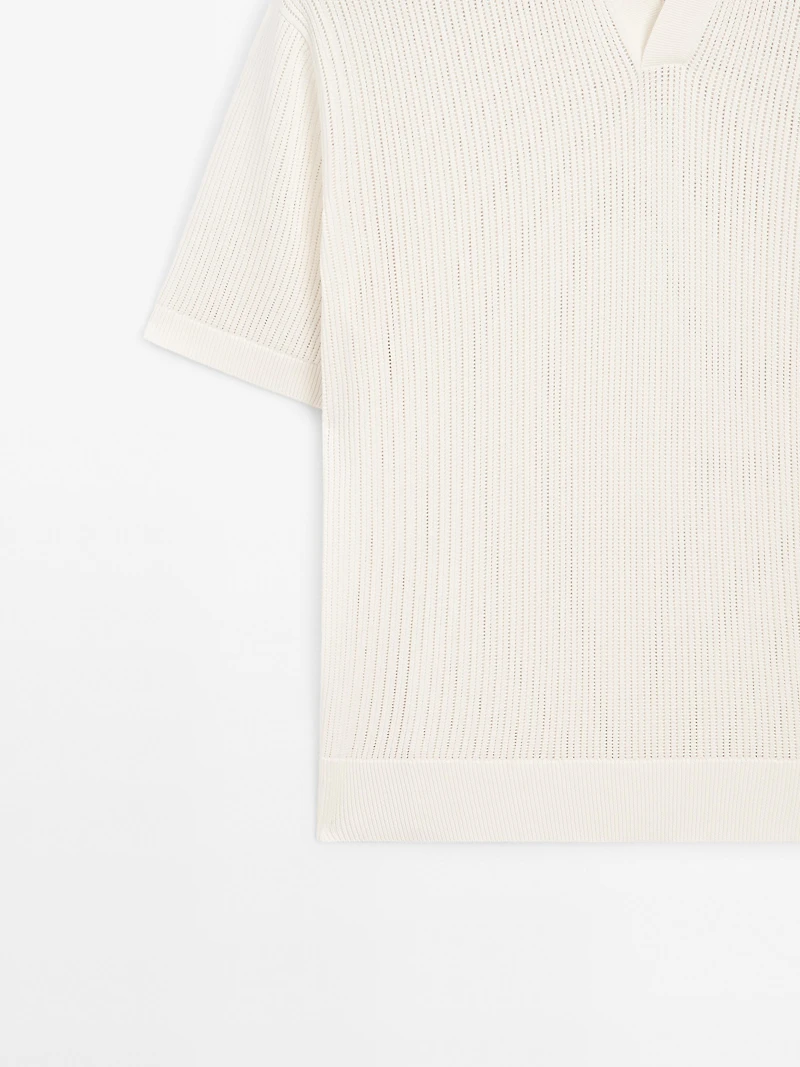 Cutwork V-neck polo shirt