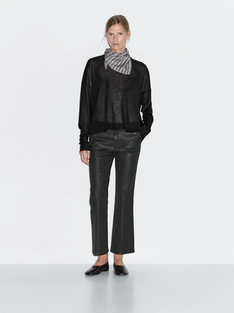 Flared cropped trousers