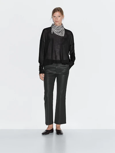 Flared cropped trousers