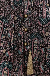 PRINTED SEMI-SHEER BLOUSE