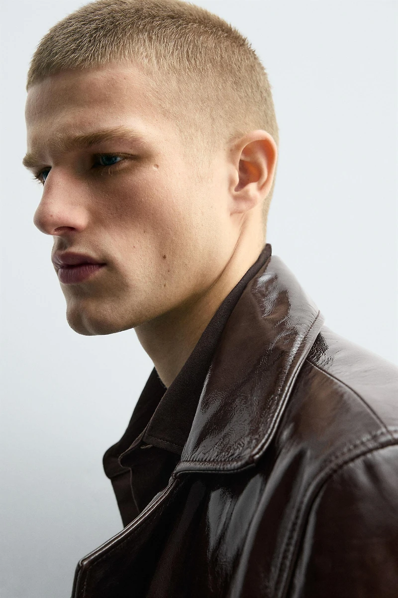 BLOUSON EN CUIR BRILLANT