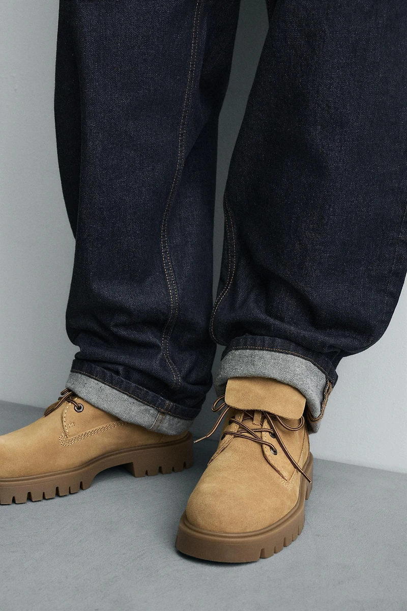 CHUNKY LEATHER ANKLE BOOTS