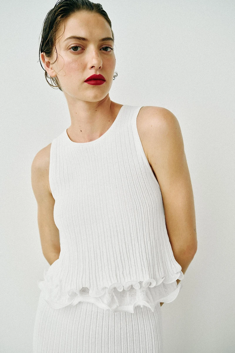 DOUBLE LAYER KNIT TOP