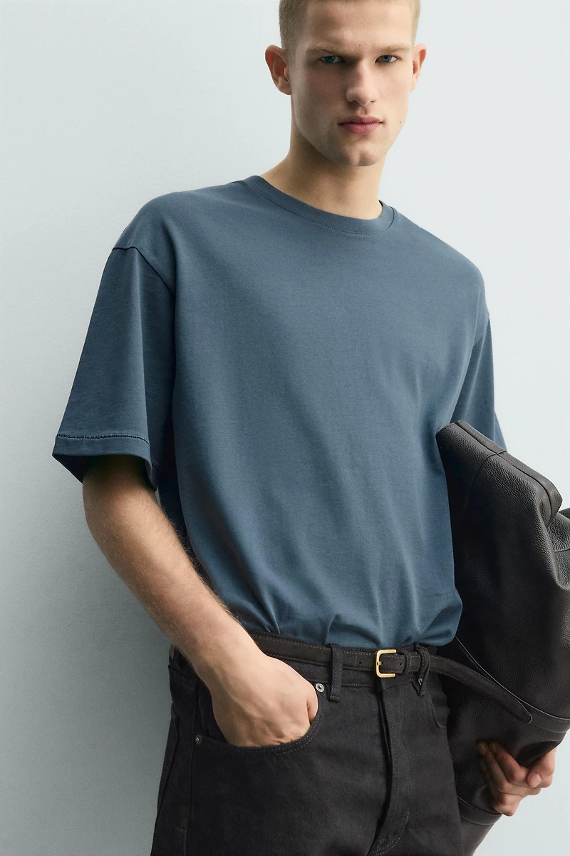 T-SHIRT RELAXED FIT AVEC PIÈCE