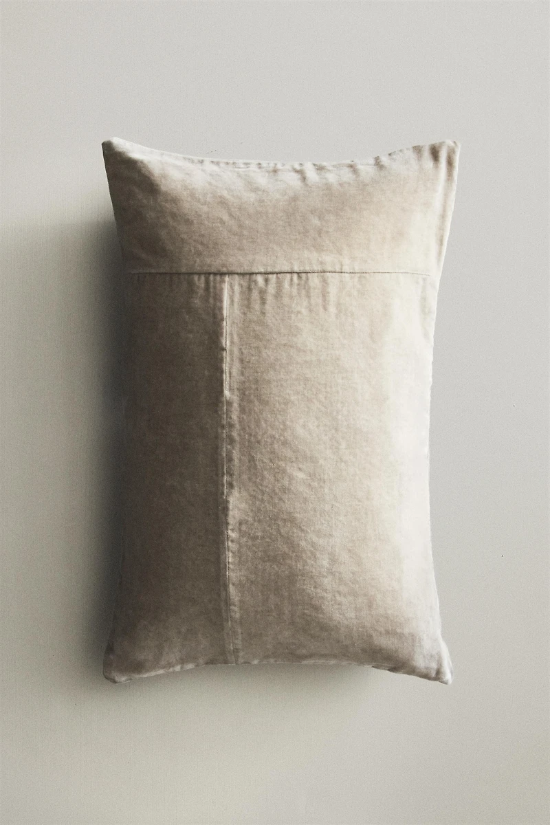 HOUSSE DE COUSSIN EN VELOURS DÉLAVÉ