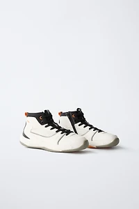 BASKETS MONTANTES SPORTIVES
