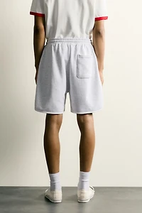 EMBROIDERED PATCH SWEATSHORTS
