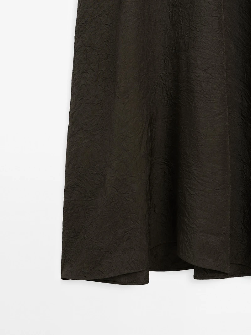 Long satin dress with short sleeves
