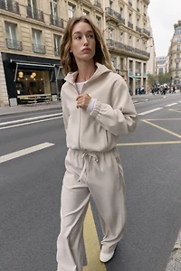 ELASTIC WAIST WIDE LEG PANTS