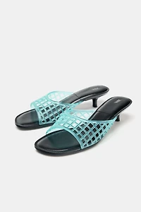 RUBBERIZED EFFECT KITTEN HEEL MULES