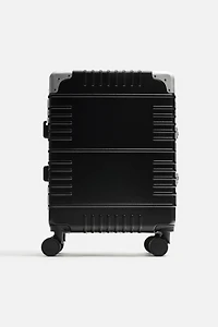 TRAVEL SUITCASE