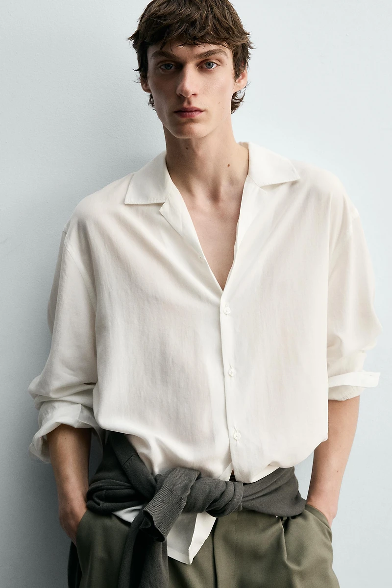FLOWY RELAXED FIT SHIRT
