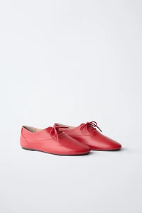 LEATHER LACE-UP BLUCHERS