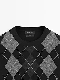 100% wool Argyle knit sweater