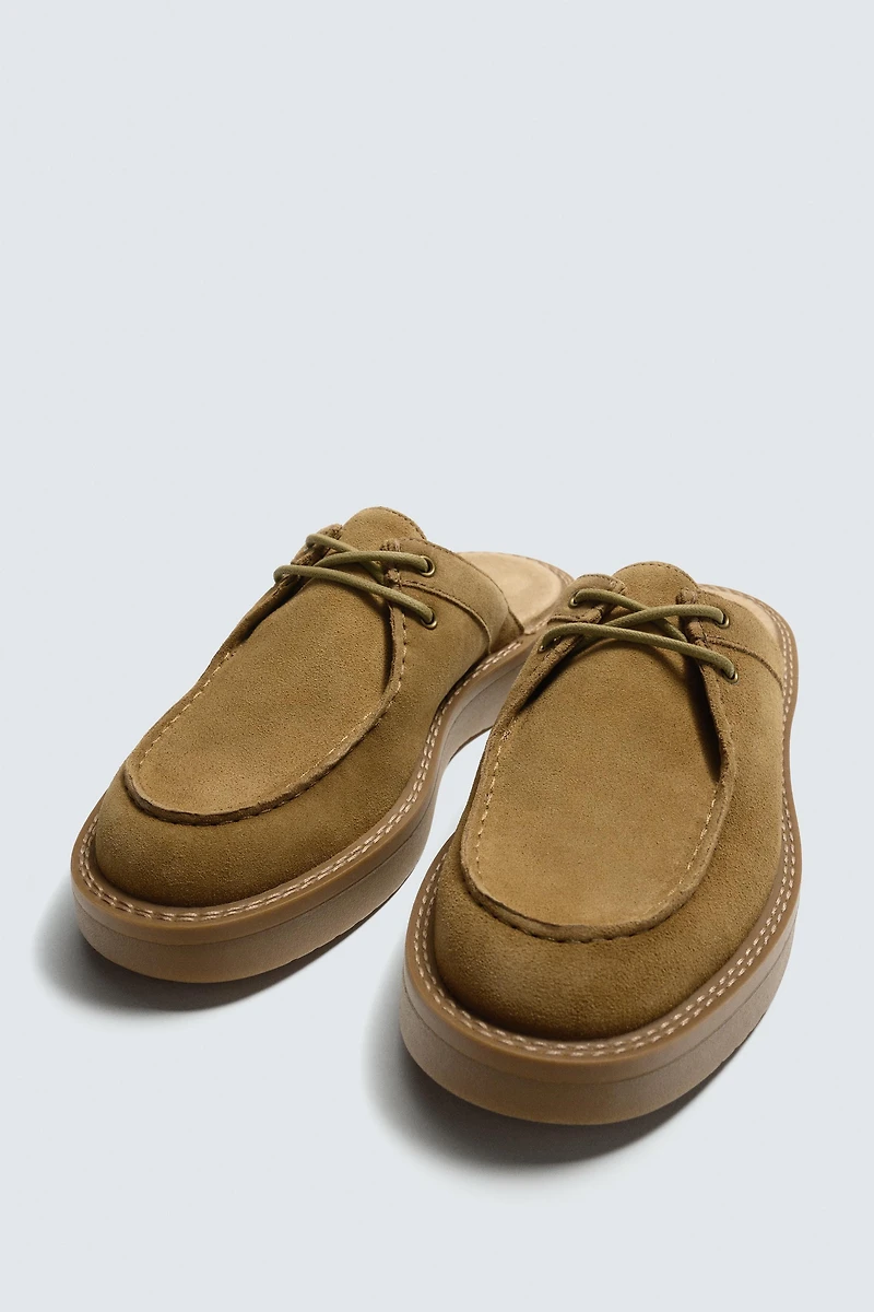 LEATHER CLOGS