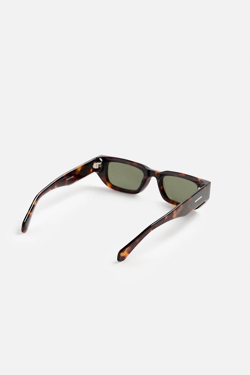 SQUARED SUNGLASSES