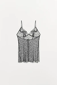 LACE STRAPPY TOP