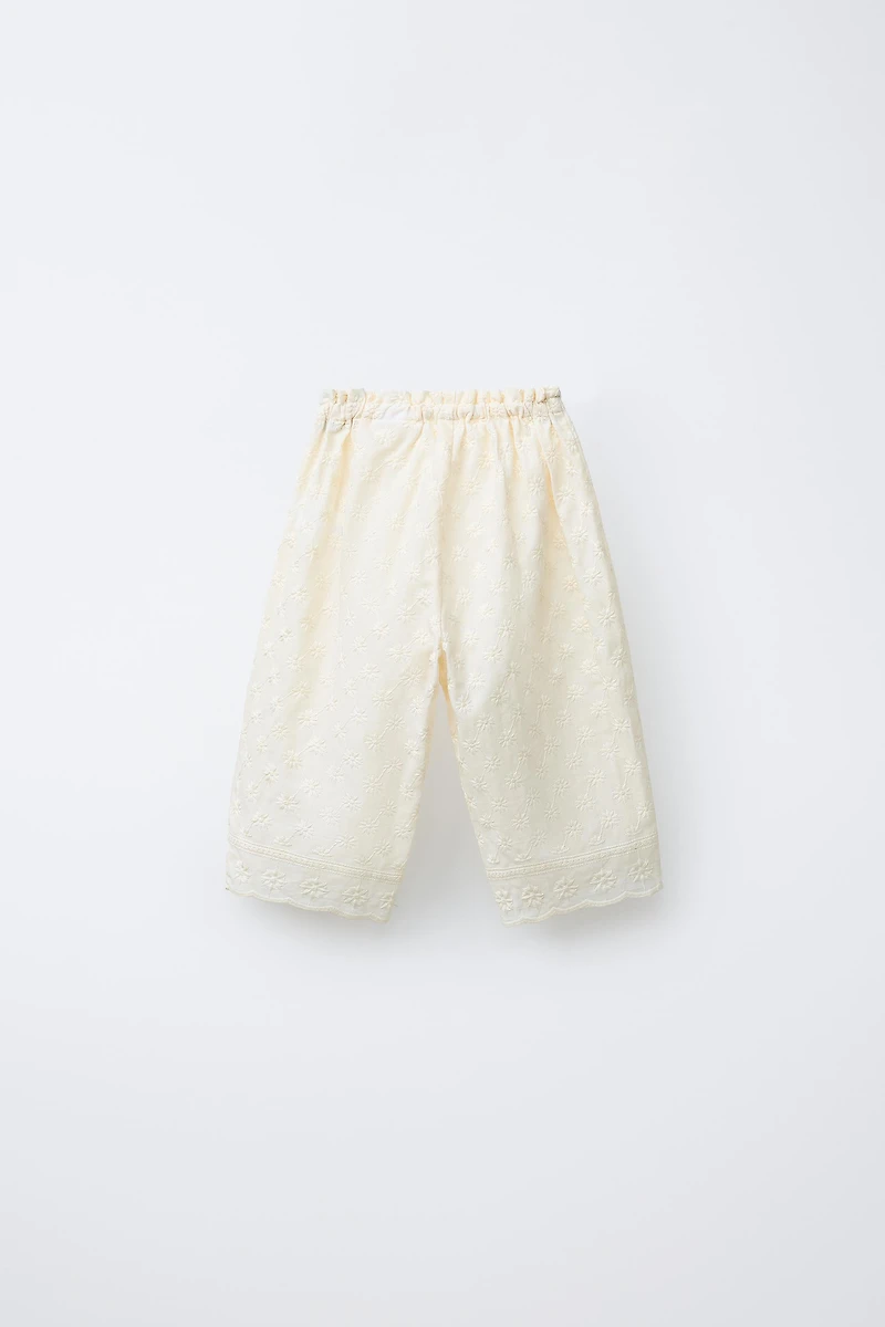 STRAIGHT LEG EMBROIDERED FLORAL PANTS