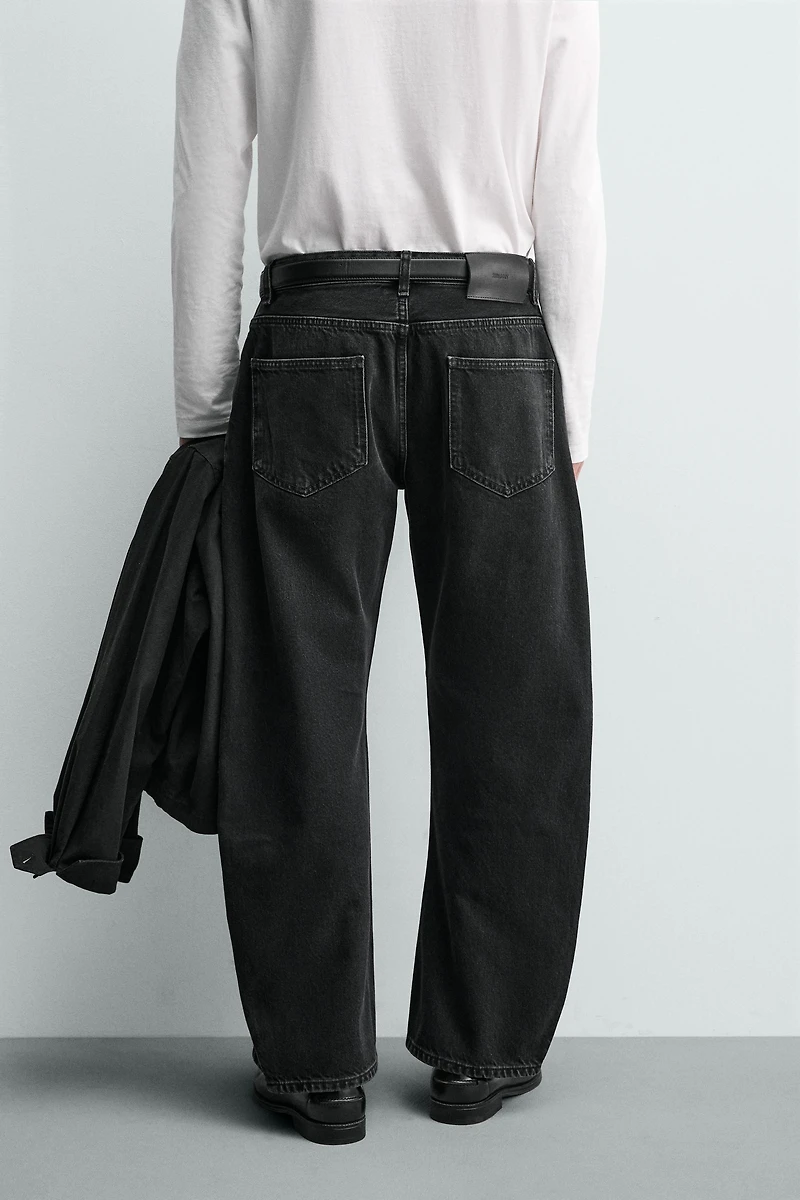 RELAXED BARREL FIT JEANS