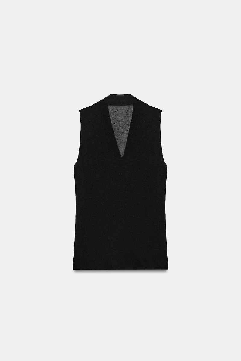 KNIT WRAP TOP