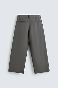 FLOWY PLEATED PANTS