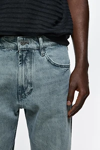 Tapered fit jeans