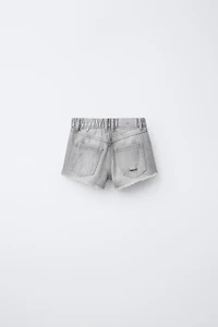SHORT EN DENIM DÉCHIRÉ