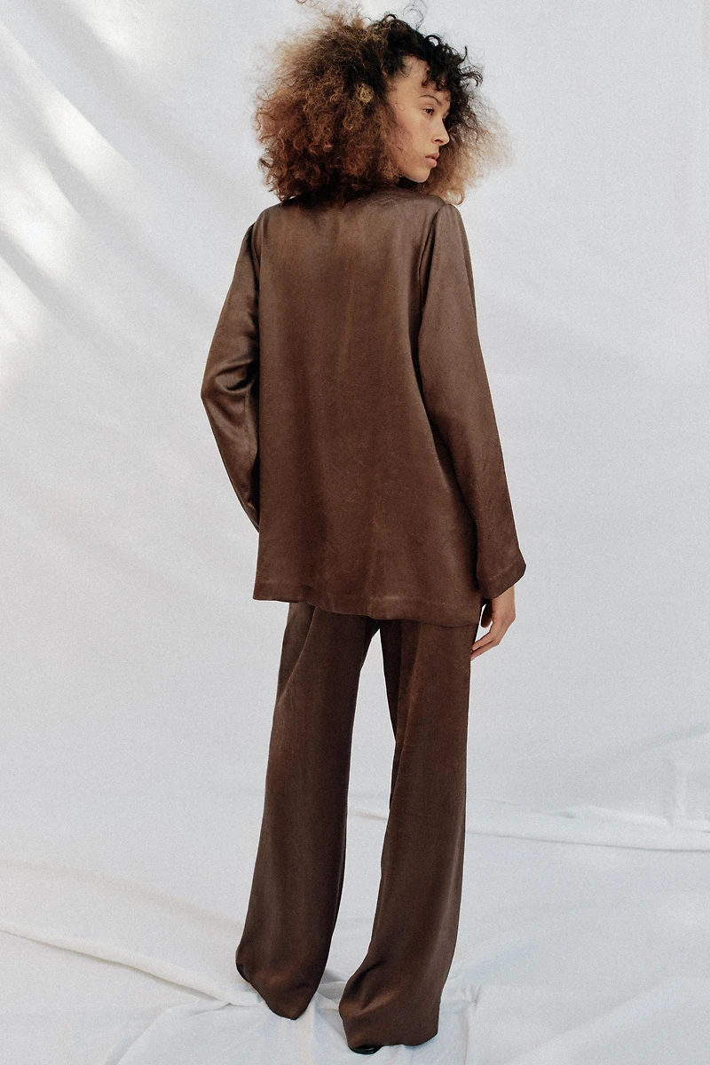 FLOWY WRINKLED EFFECT BLAZER