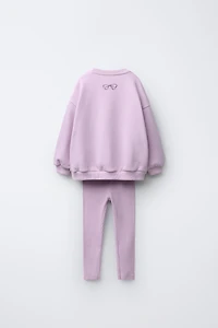 ENSEMBLE DE JOGGING AVEC SWEAT À NŒUD ET LEGGING CÔTELÉ
