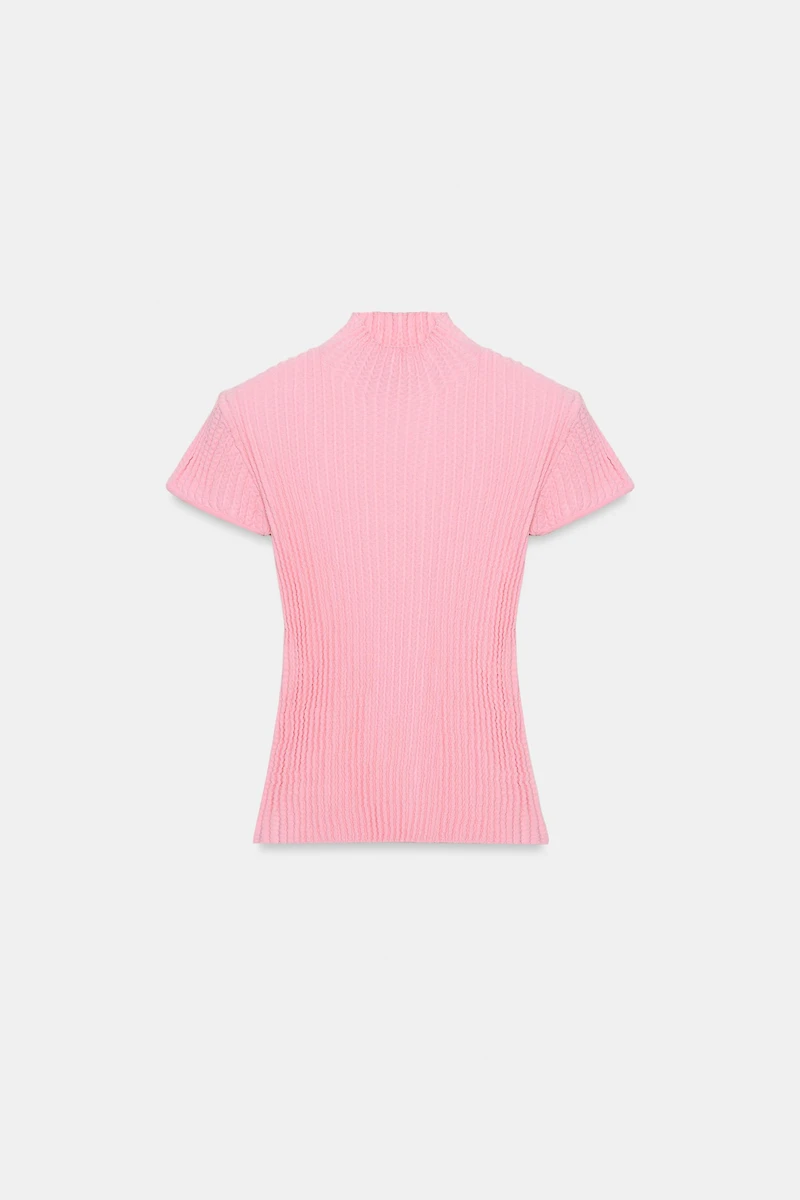 TEXTURED KNIT TOP