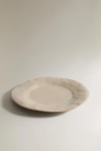 IRREGULAR STONEWARE DINNER PLATE
