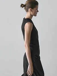 V-neck vest with button details