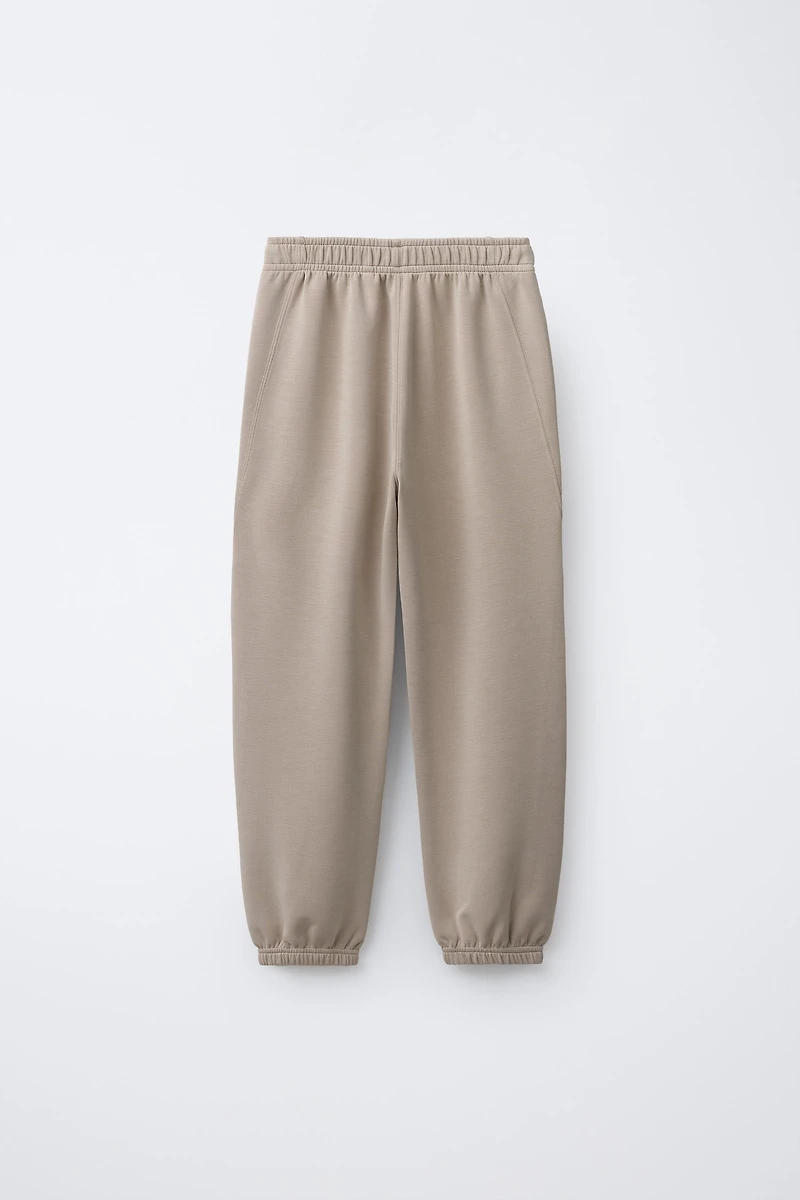 JOGGING PANTS