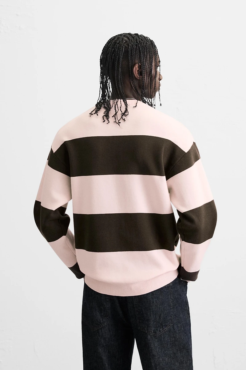 SOFT TEXTURED KNIT SWEATER