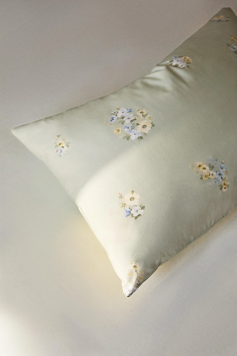 WILD FLOWER SATEEN PILLOWCASE