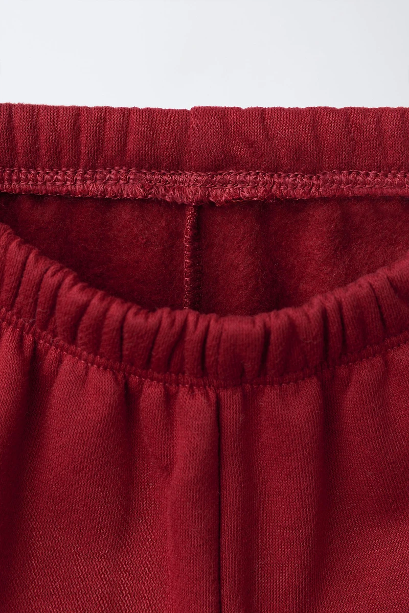 TERRY PATCH SWEATSHIRT AND JOGGER PANTS SET